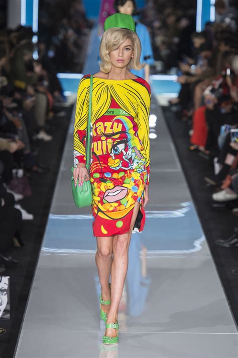 moschino pop art